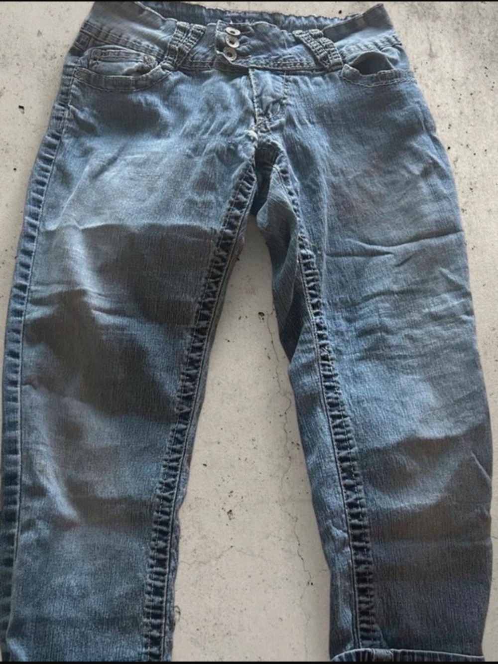 Y2K Angels Low Rise Cuffed Capri Jeans Size 5